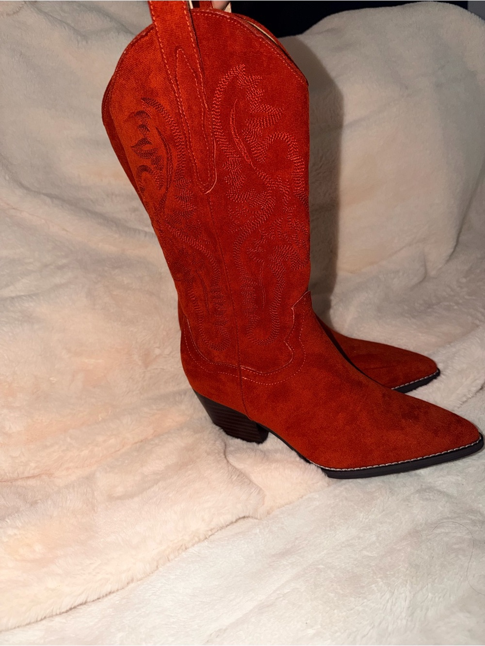 Women's Red Suede Western Cowboy Boots - Classic Style